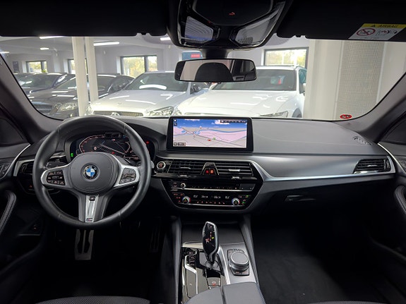 BMW 520d 11 of 18