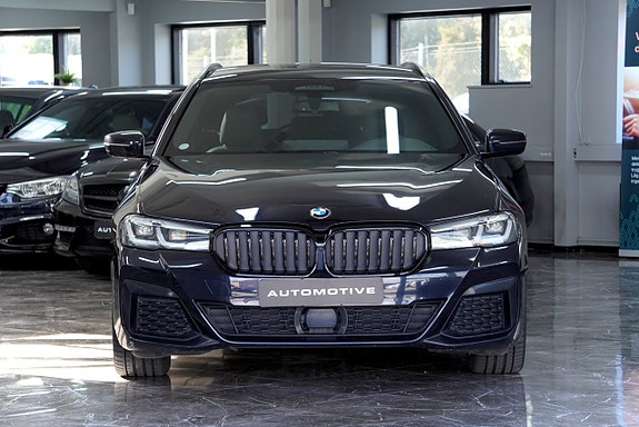 BMW 520d 2 of 18