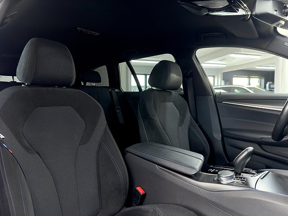 BMW 520d 9 of 18