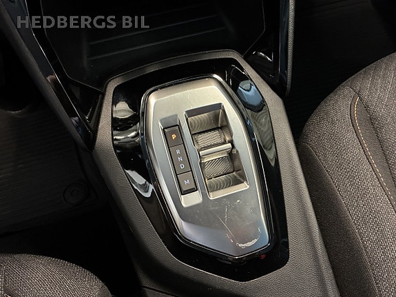 Peugeot 208 16 of 17