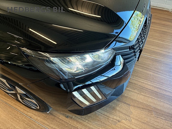 Peugeot 208 13 of 17