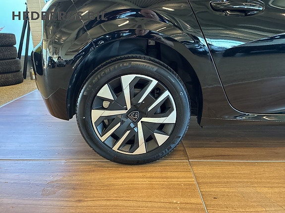 Peugeot 208 12 of 17