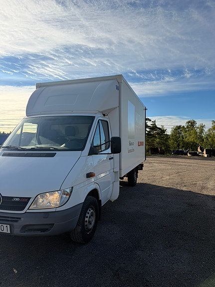 Mercedes-Benz Sprinter 316 2 of 5