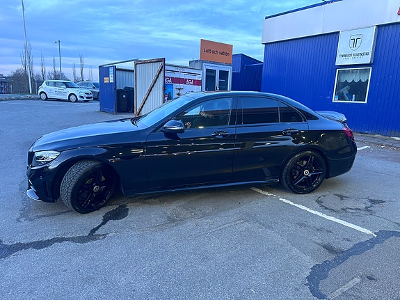 Mercedes-Benz C220 d 9 of 11