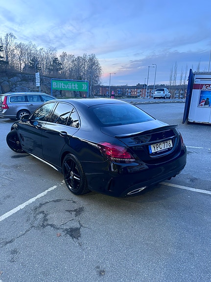 Mercedes-Benz C220 d 8 of 11