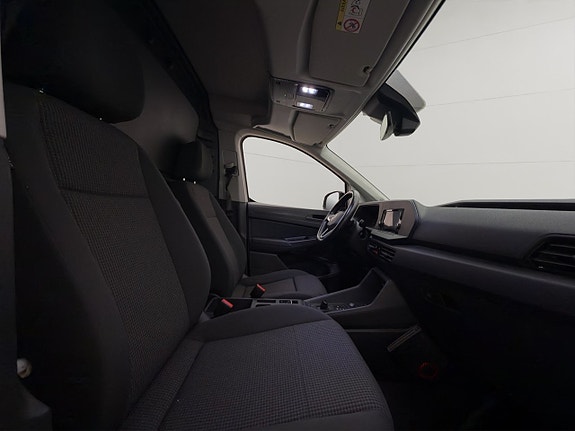 Volkswagen Caddy 23 of 29