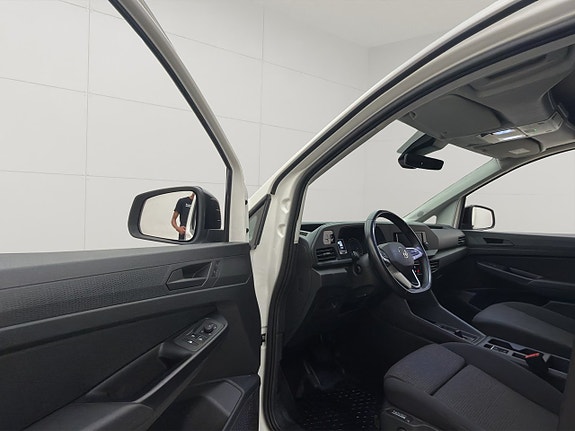 Volkswagen Caddy 13 of 29