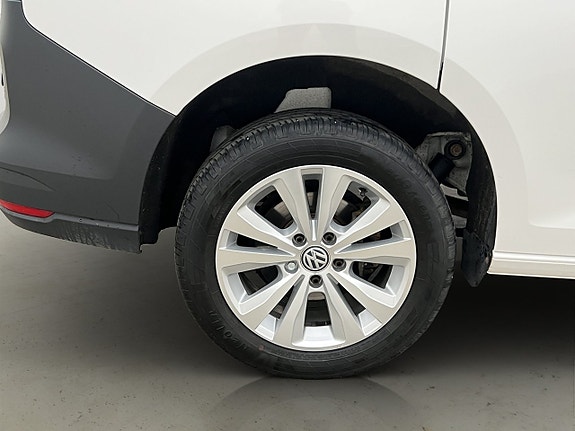 Volkswagen Caddy 28 of 29