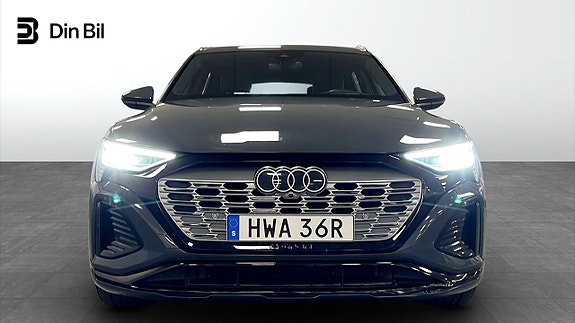 Audi Q8 e-tron 4 of 20