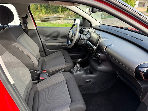 Citroen C4 Cactus 10 of 17