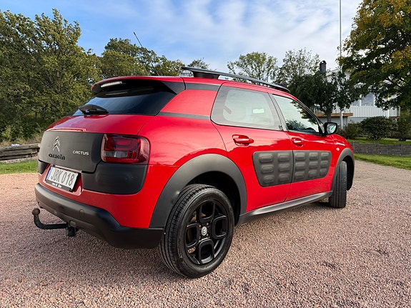 Citroen C4 Cactus 6 of 17