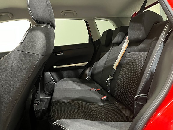 Suzuki Vitara 10 of 19