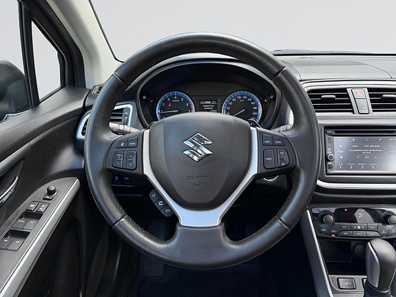Suzuki S-Cross 12 of 22