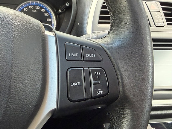Suzuki S-Cross 19 of 22
