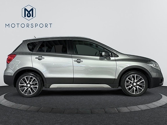 Suzuki S-Cross 7 of 22