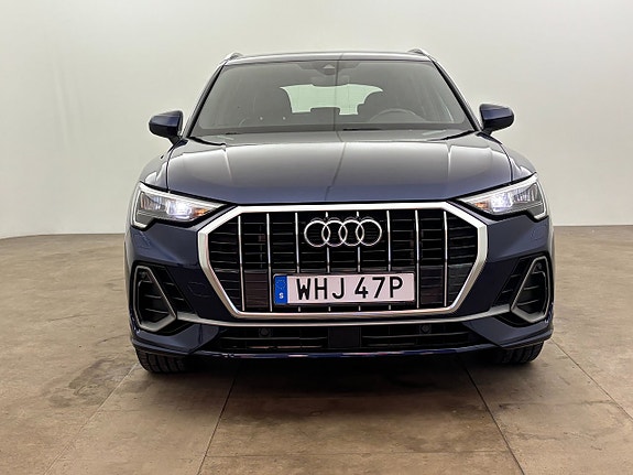 Audi Q3 9 of 25