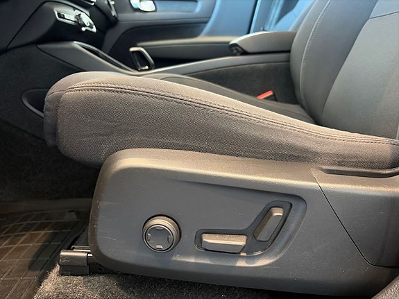 Volvo C40 16 of 23