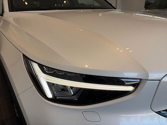 Volvo C40 15 of 23