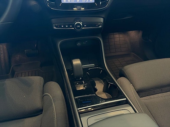 Volvo C40 13 of 23