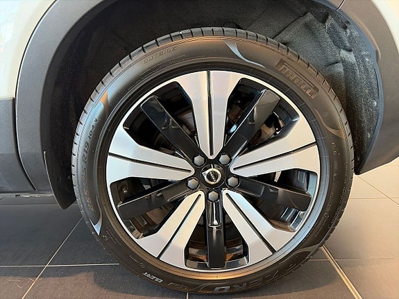 Volvo C40 21 of 23
