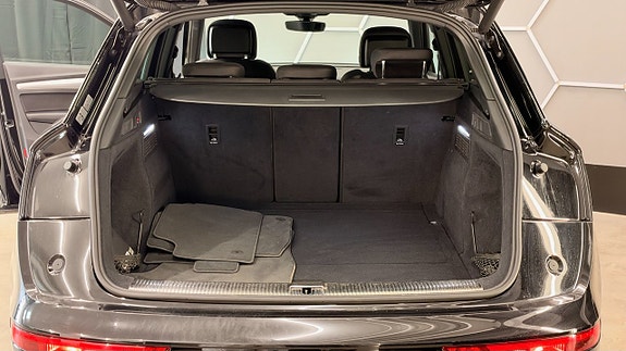 Audi Q5 10 of 23