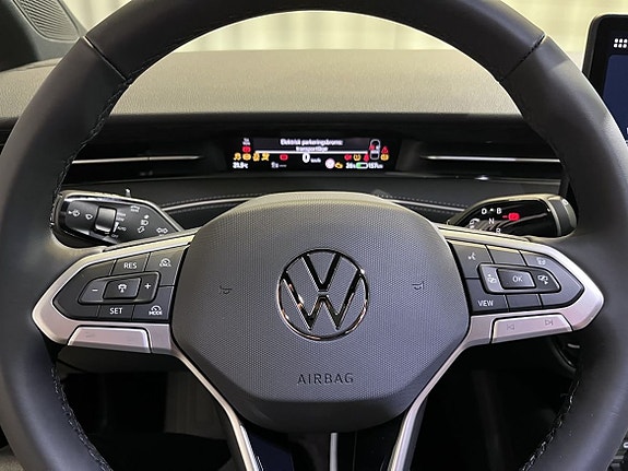 Volkswagen ID.7 6 of 17