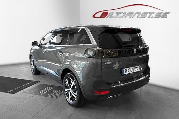 Peugeot 5008 3 of 7