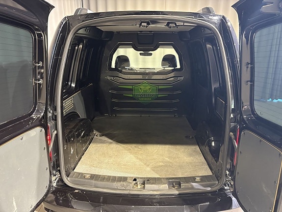 Volkswagen Caddy 12 of 15