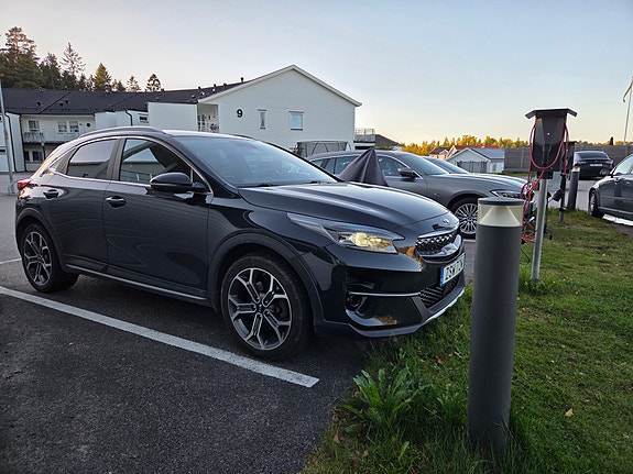 Kia XCeed 2 of 7