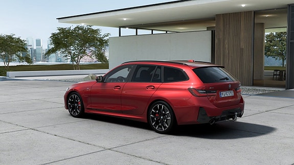 BMW 330e 2 of 13