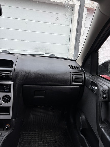 Opel Astra 9 of 10