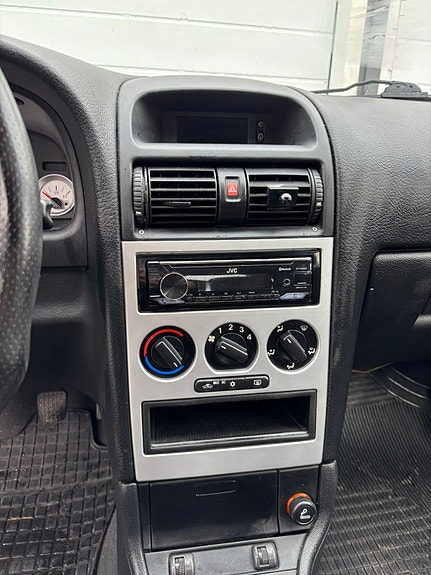 Opel Astra 10 of 10