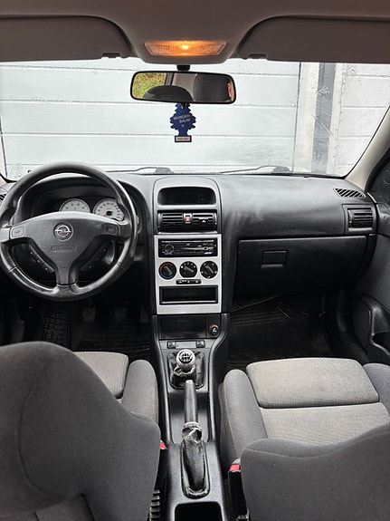 Opel Astra 7 of 10