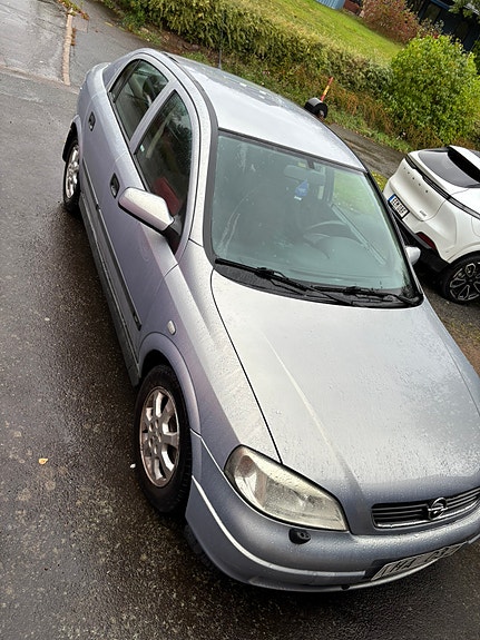 Opel Astra 4 of 10