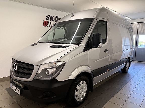 Mercedes-Benz Sprinter 316 2 of 11