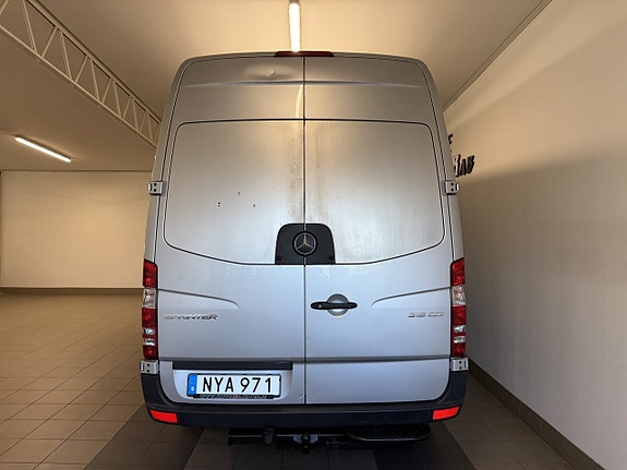 Mercedes-Benz Sprinter 316 4 of 11