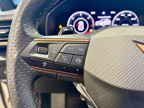 Cupra Formentor e-HYBRID 20 of 27