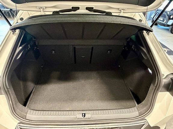 Cupra Formentor e-HYBRID 12 of 27