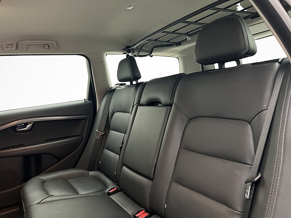 Volvo XC70 28 of 30
