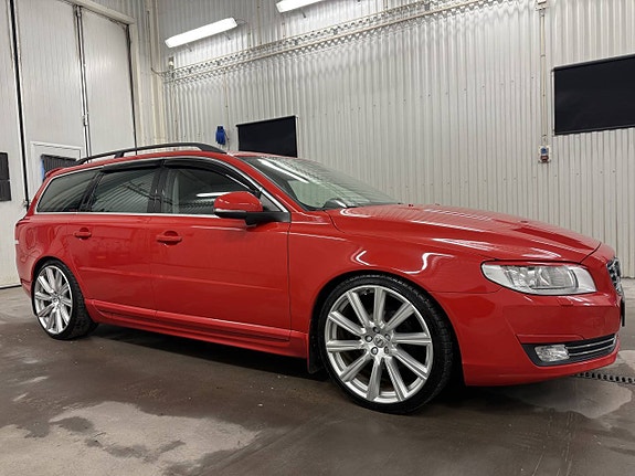 Volvo V70 5 of 12