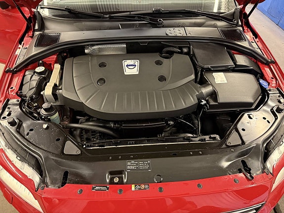 Volvo V70 12 of 12