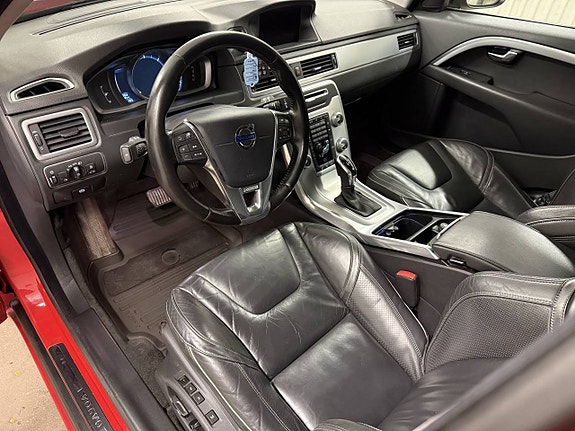 Volvo V70 10 of 12