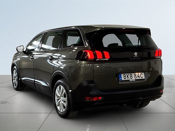 Peugeot 5008 5 of 21
