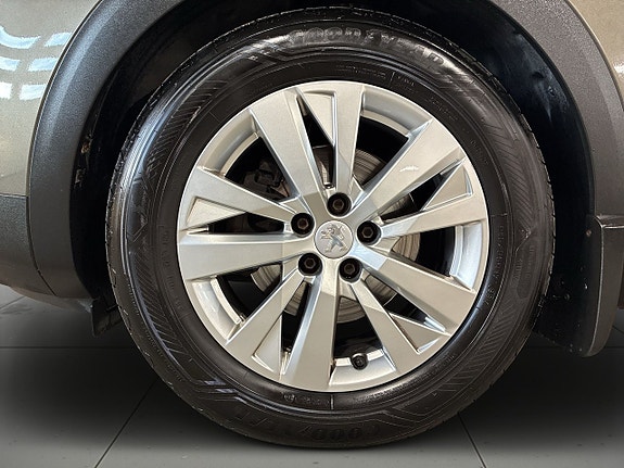 Peugeot 5008 14 of 21