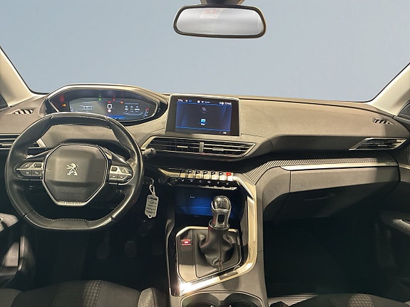 Peugeot 5008 8 of 21