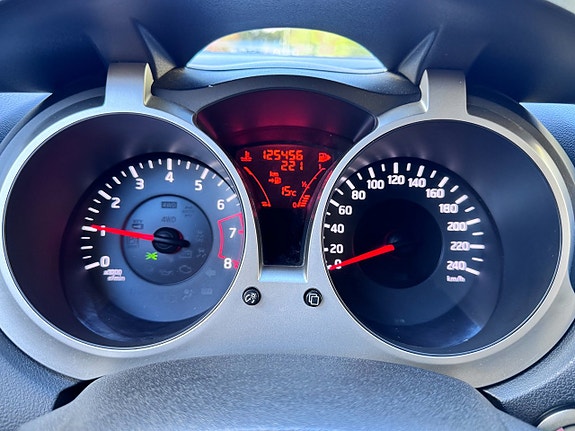 Nissan Juke 9 of 22