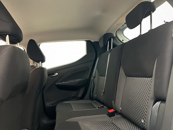 Nissan Micra 16 of 29