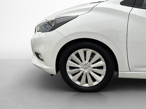 Nissan Micra 26 of 29