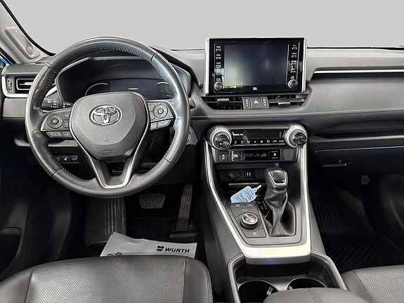 Toyota RAV4 9 of 11