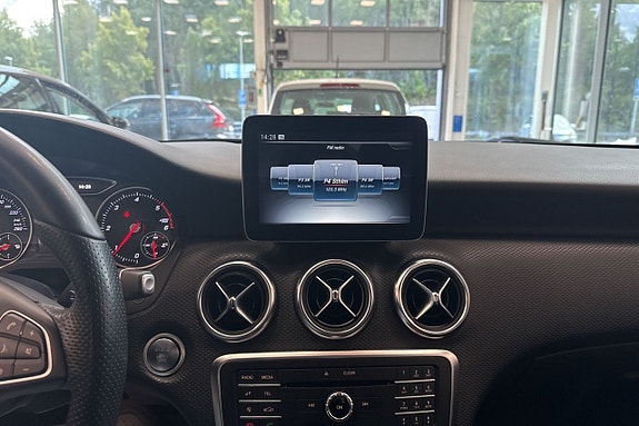 Mercedes-Benz A180 d 11 of 19